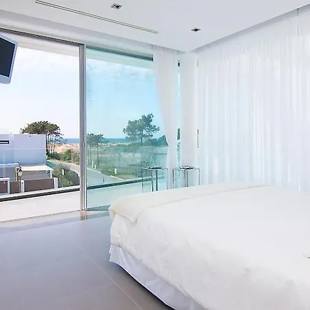 Villa Vale Do Garrao Sleeps 10 With Pool Air Con And Wifi Vale do Lobo