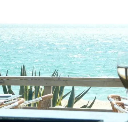 Vale Do Garrao Sleeps 10 With Pool Air Con And Wifi Βίλα