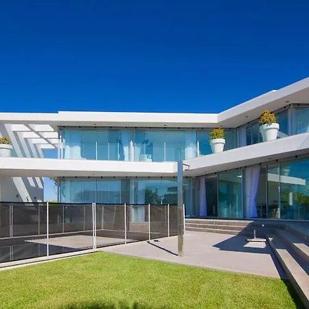 Βίλα Vale Do Garrao Sleeps 10 With Pool Air Con And Wifi